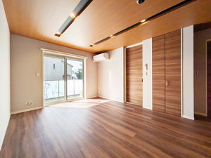 ゼフィールメゾンプレミア緑園 102号-5