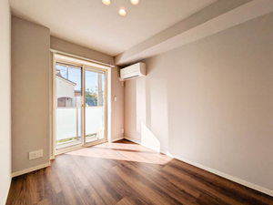 ゼフィールメゾンプレミア緑園 102号-6