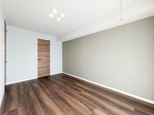 ゼフィールメゾンプレミア緑園 102号-8