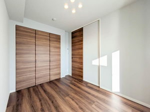 ゼフィールメゾンプレミア緑園 202号-6