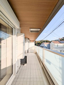 ゼフィールメゾンプレミア緑園 202号-11