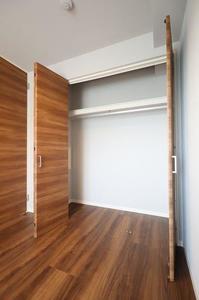 ゼフィールメゾンプレミア緑園 303号-8