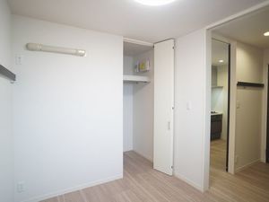 シャーメゾン寺尾台B 302号-7