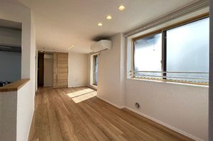 デューウッドＣ 302号-7