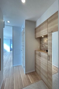 デューウッドＣ 302号-14