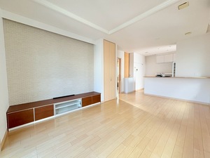 泉区緑園都市戸建て 101号-2