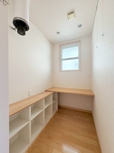 泉区緑園都市戸建て 101号-9