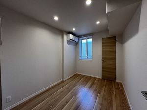 シュプリーム 202号-9