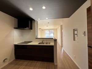 シュプリーム 203号-9