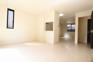 Ｆ・Ｌ・ｃｌｏｖｅｒ　ＨＯＵＳＥ 101号-4