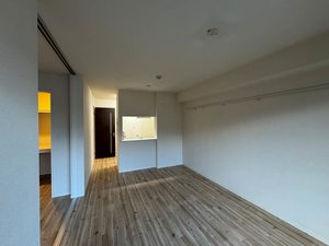 ルミナスガーデンＢ 302号-2