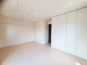 レジデンス観音 302号-4