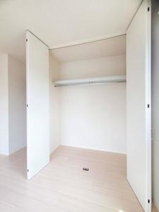 レジデンス観音 302号-6