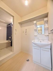 レジデンス観音 302号-8