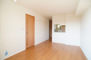 フェリーチェガーデンＢ 201号-3