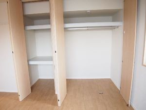 リバーサイドカーサ 303号-5