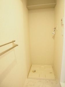 リバーサイドカーサ 303号-8