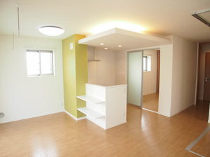 メッゾ　モンテ 302号-4