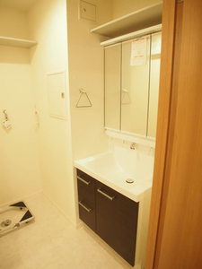 メッゾ　モンテ 302号-9