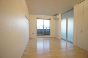 アドラーブル 302号-2