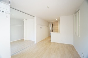 Ａｔｅｌｉｅｌｌ　Ａ 203号-3