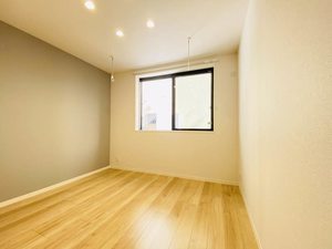 ラ・フレーズ弐番館 102号-4