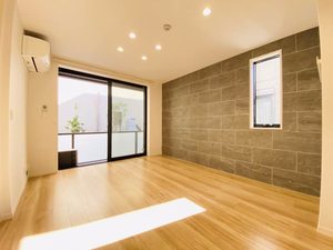 ラ・フレーズ弐番館 102号-5