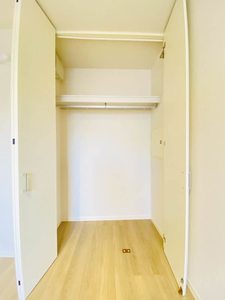 ラ・フレーズ弐番館 202号-4