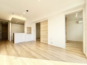 テラス　なしの木 105号-3