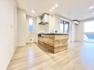 ヒュペリオン梶ヶ谷 303号-4