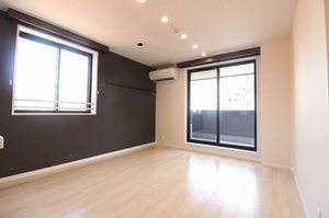 ホヌ　プレミアス 206号-3