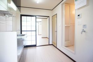 ローズメゾン 202号-8