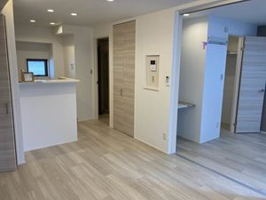 シュロス田村 203号-2