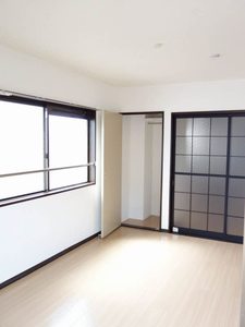 ハウスパストラル 305号-4