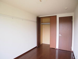 ソレアードＢ 502号-3