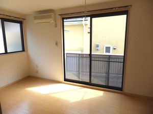 サウザンド・クレインズ 102号-2