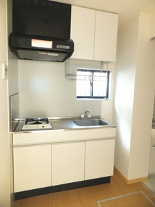 サウザンド・クレインズ 102号-3