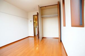 YSビル 401号-3