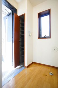 メゾン恵 201号-12