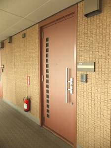 ハニーコーム 303号-7