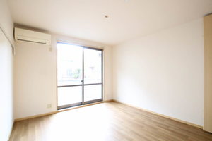 シャーメゾンよし乃 102号-2