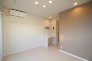 ＩＶＹ・メゾン 301号-1