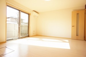 カサヴェール鷺沼 102号-2