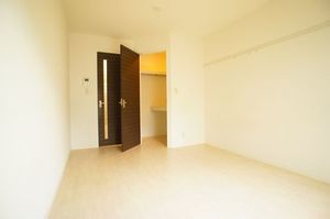 プロスペリテ武蔵小杉 302号-3