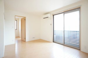 メゾン　ル　リアン 202号-2