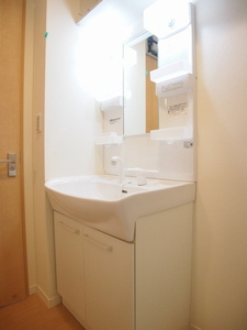 ニューＳ　Ⅲ 202号-8