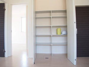 メゾン・アキヤマ 202号-6