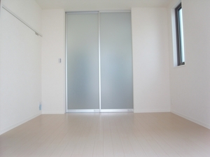 ファミールコート 201号-7