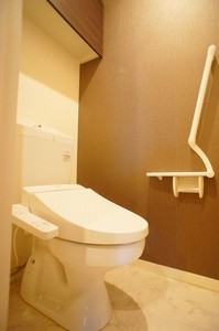 エクラシエ新城 302号-10