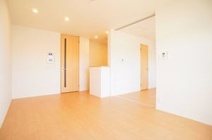 ラヴェール S 305号-3